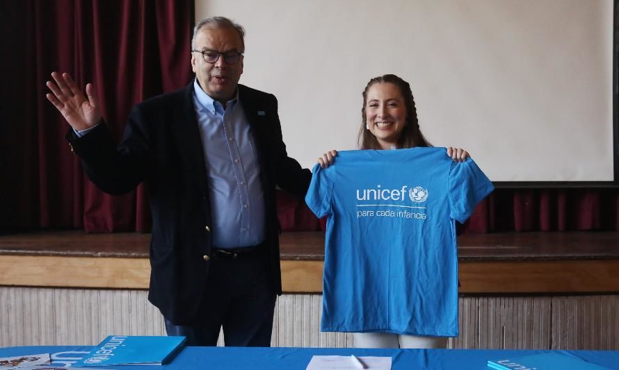 Astrónoma Teresa Paneque se convierte en la primera mujer Embajadora de UNICEF en Chile