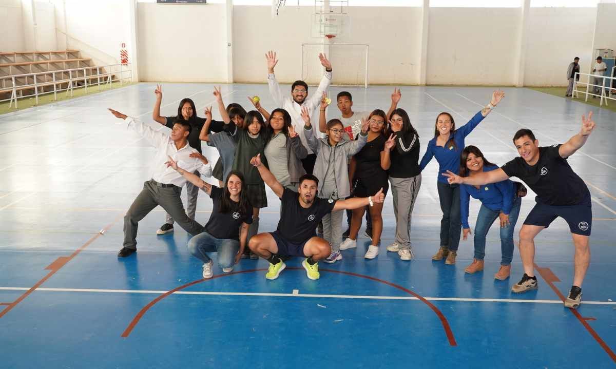 Estudiantes de San Pedro de Atacama disfrutaron con los Recreos Entretenidos e inclusivos