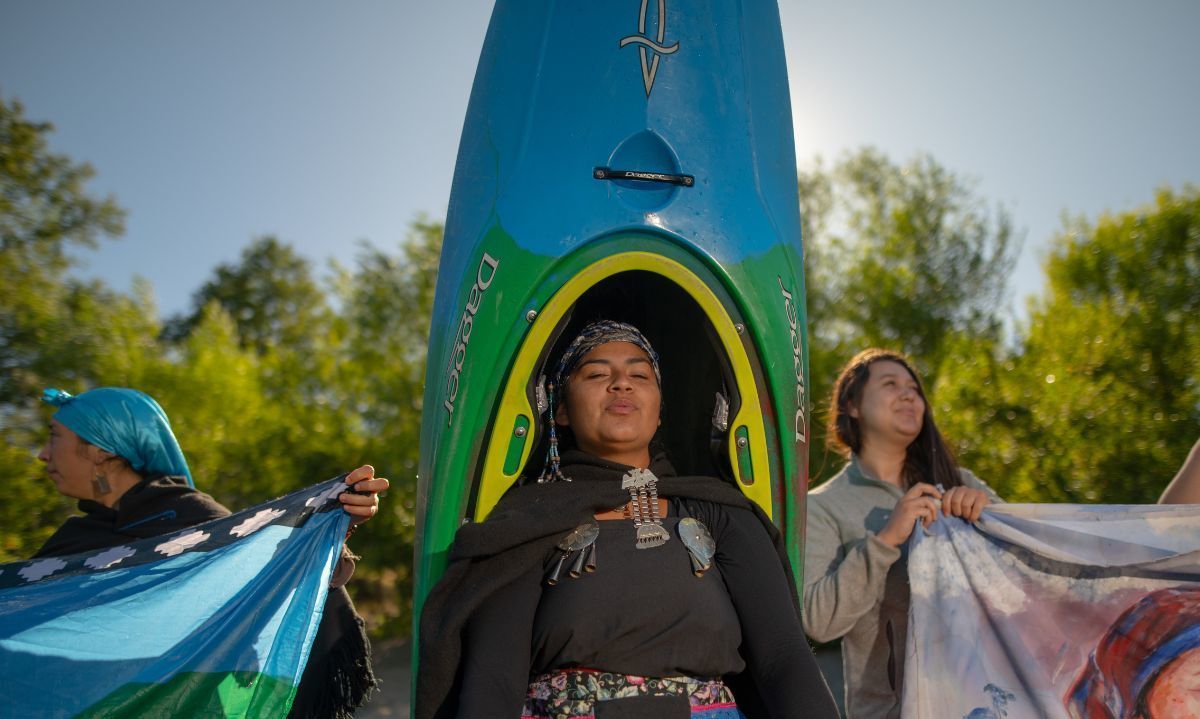 Kayakimün: Jóvenes del Biobío fusionan Kayak, ecología y cultura Mapuche en ríos locales