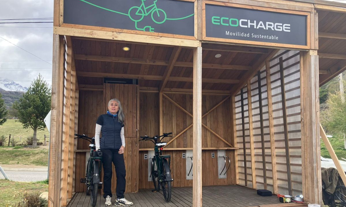 Ecocharge innaugura nueva estación de carga para E-Bikes en Aysén 